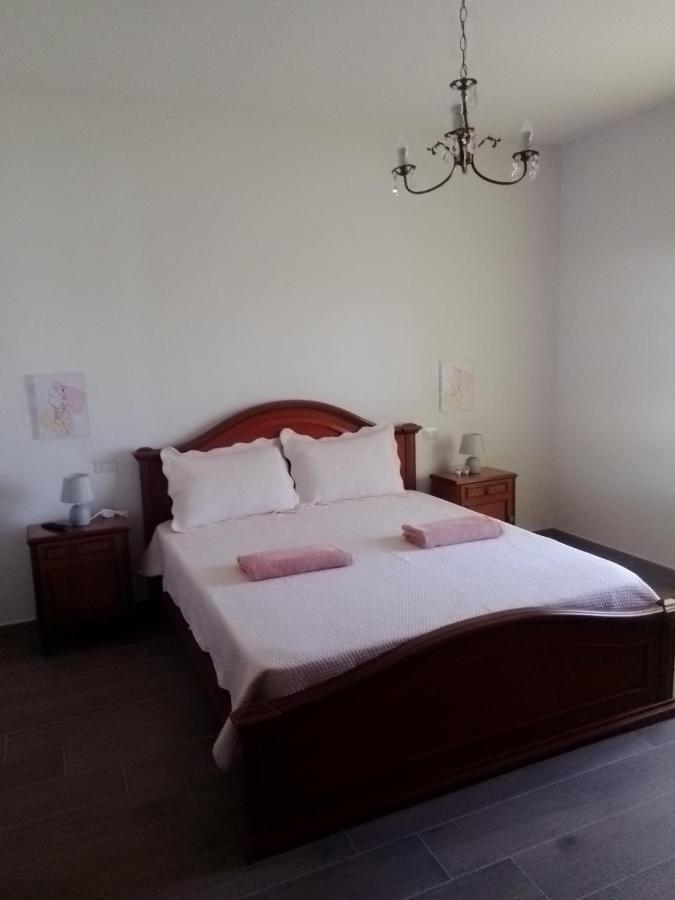 Casa Carducci Affittacamere Monteleto Екстер'єр фото